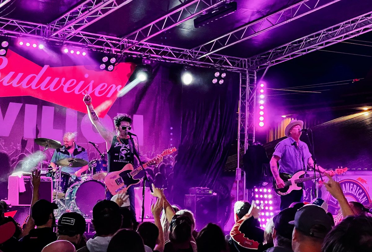 DavidGrahamSing's tweet photo. Let’s finish off the @sturgisrally the way we started… with 2 shows at Loud American Roadhouse! 5:30 @budweiser Pavilion 10:30 @jackdaniels_us Stage. #countrymusic #SturgisRally #IndependentMusic https://t.co/NQSk5yG88u