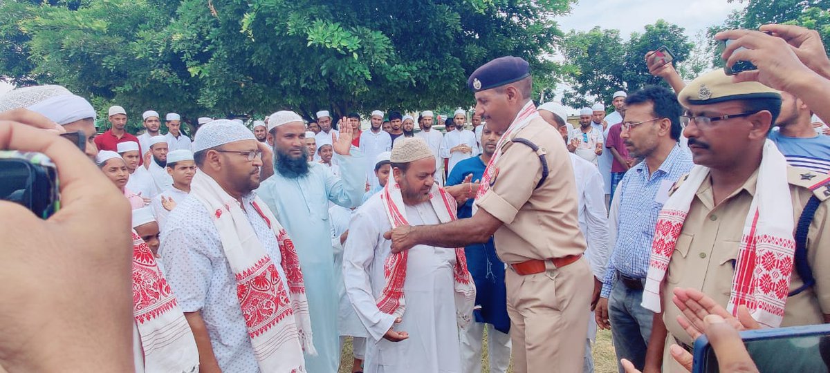 DeviprasadMora3's tweet photo. Hashtags 

#AzadiKaAmritMahotsav
#HarGharTiranga
#HarGharTirangaAssam

Tags 
@PMOIndia
@HMOIndia
@MinOfCultureGoI
@CMOfficeAssam
@himantabiswa
@DGPAssamPolice
@assampolice
@20THAPIRBN https://t.co/XIbKimql0m