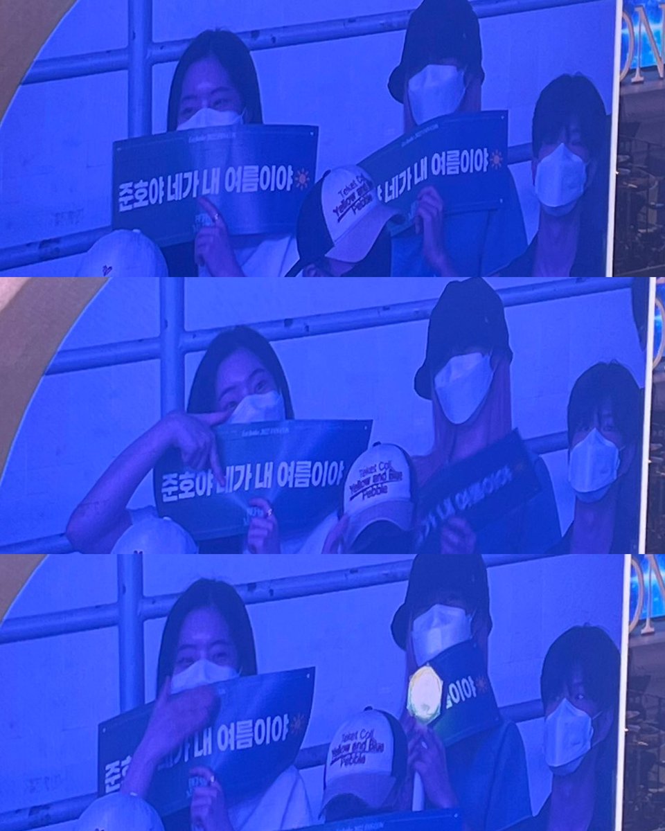 sourcekdh's tweet photo. dahyun &amp; tzuyu went to lee junho’s (2pm) fancon together 🤍💙 https://t.co/jyY9goVAcl