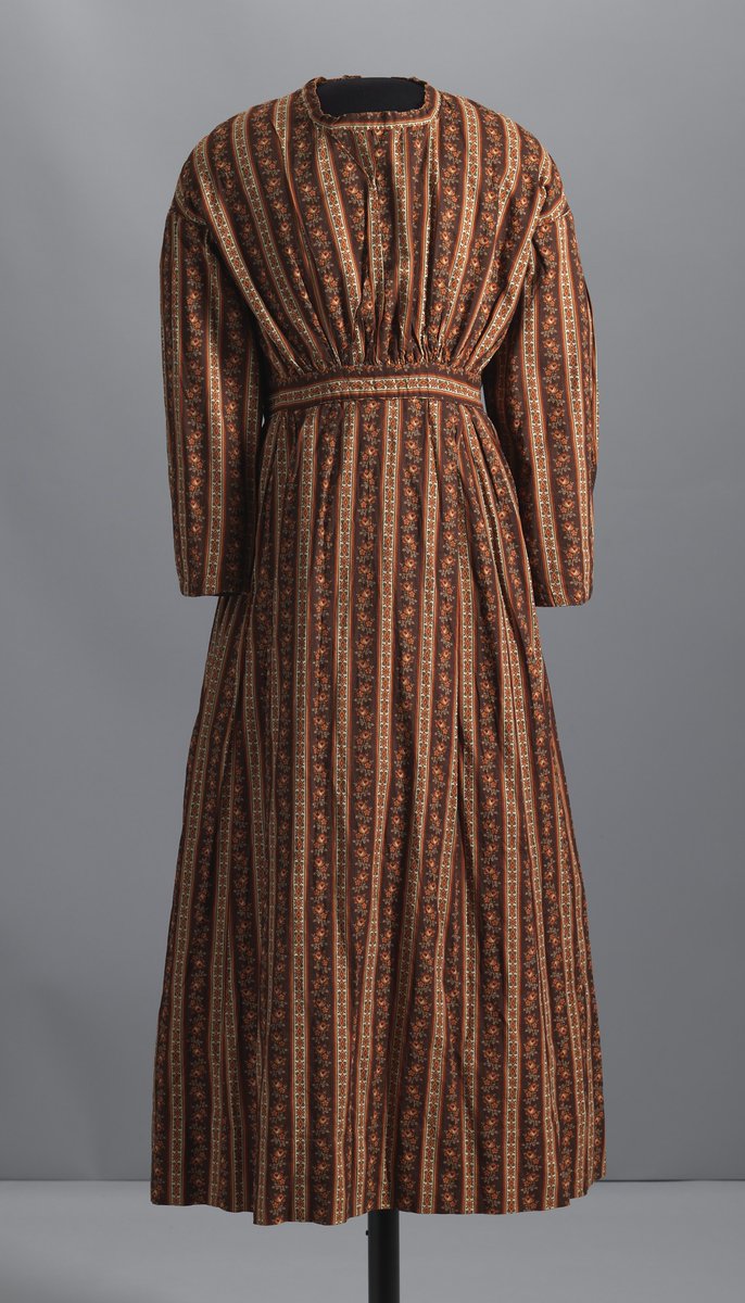 Dress made by an unidentified enslaved woman, 1845-1865 #openaccess #africanamericanhistory nmaahc.si.edu/object/nmaahc_…