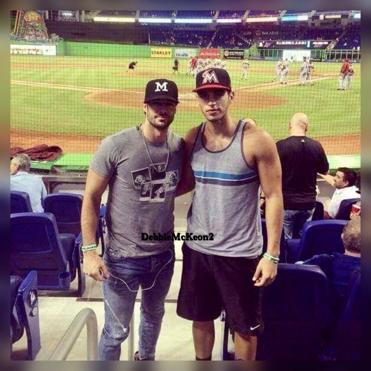 DebbieMcKeon1's tweet photo. #BaseballSaturday @willylevy29 #willevy #WilliamLevy #cojimar #satorial #WLW  #WilliamLevyWorld 
⚾️💙⚾️💜⚾️❤️⚾️🧡⚾️💛⚾️ https://t.co/ZDbjbjPUiD