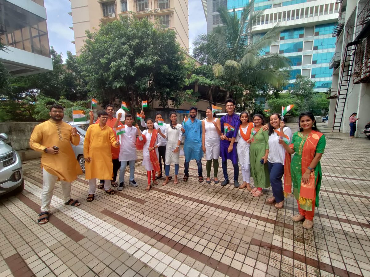 Growthally_Ltd's tweet photo. Independence Day Celebration at the office. The country celebrates its freedom, and we celebrate with a party at our office.  Happy 75 TH Independence Day to all.
#independenceday #Independencedaycelebrations 
#IndiaAt75 https://t.co/VGpKcnMc6P
