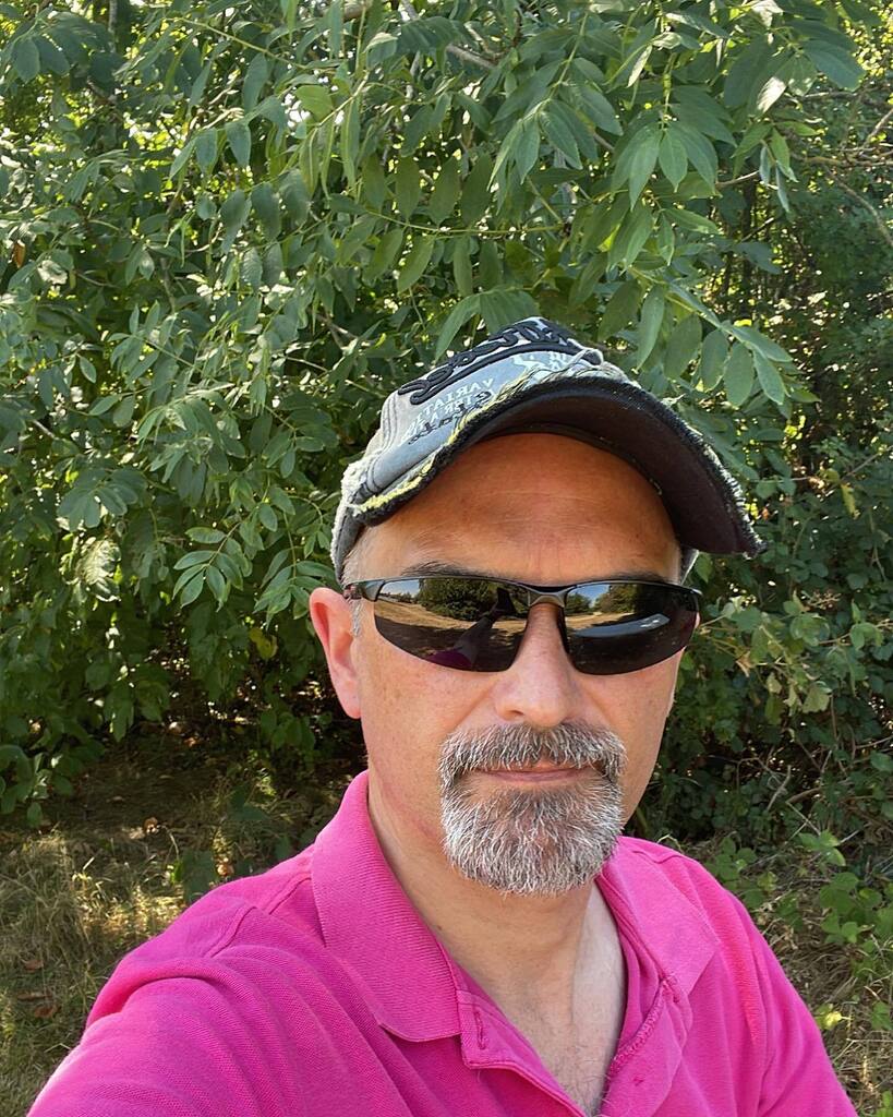TONWAR's tweet photo. #Guardianofthebarbecue
#itsjustme 😀 https://t.co/JRmYnX1nvY https://t.co/FR8NqsOdP2