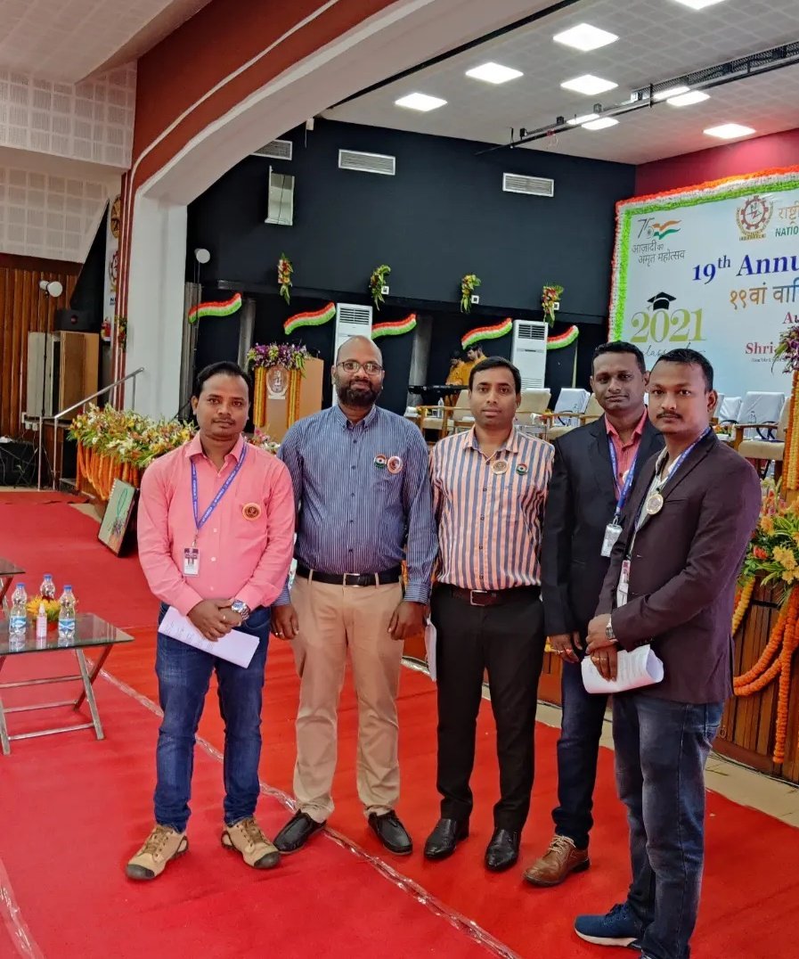 Krushna_chsahu's tweet photo. #19thconvocation #nitrkl #proudmoment #chiefguest #ministerofeducation  #guestofhonor #mpsundargarh #mps #mlas #ips #ias #Dignitaries https://t.co/4yR6gTxs1r