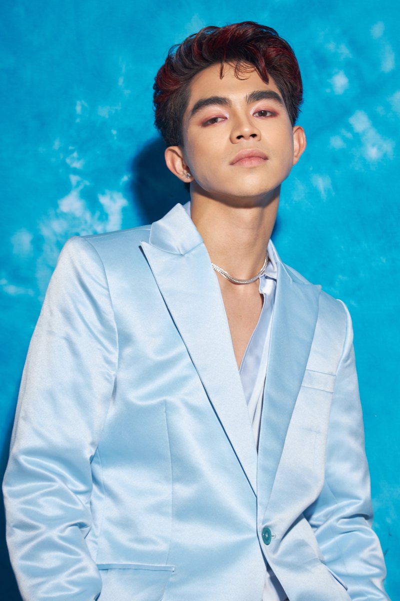 topclassofc's tweet photo. Top Class Jeff amusing us with his first ever professional shoot Directed and photographed by Rxandy Capinpin himself.
What do you think about his new look? Comment down below and don't forget to support your favorite trainee!
#TopClassxParcinq
#TopClassMakeover
#kumuTOPCLASS https://t.co/4APDPFnPLU