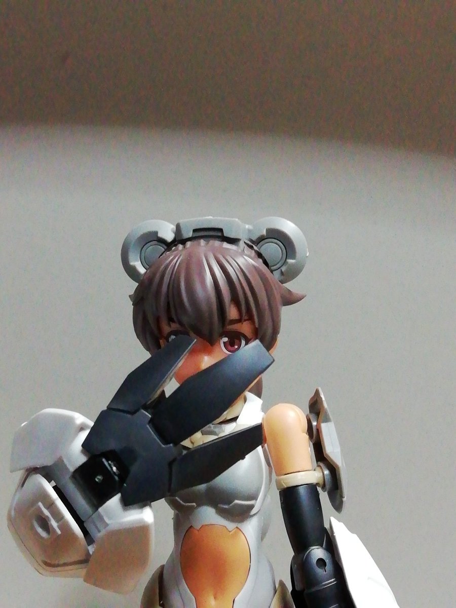 GlNvJ4qKoxorPzG's tweet photo. 30MS
ルルチェ
組立ました(積み崩し)
メカニカルユニットも装着
素組です
#30MS
#サーティミニッツシスターズ
#ルルチェ
#LULUCE https://t.co/U1rrL5Lppt