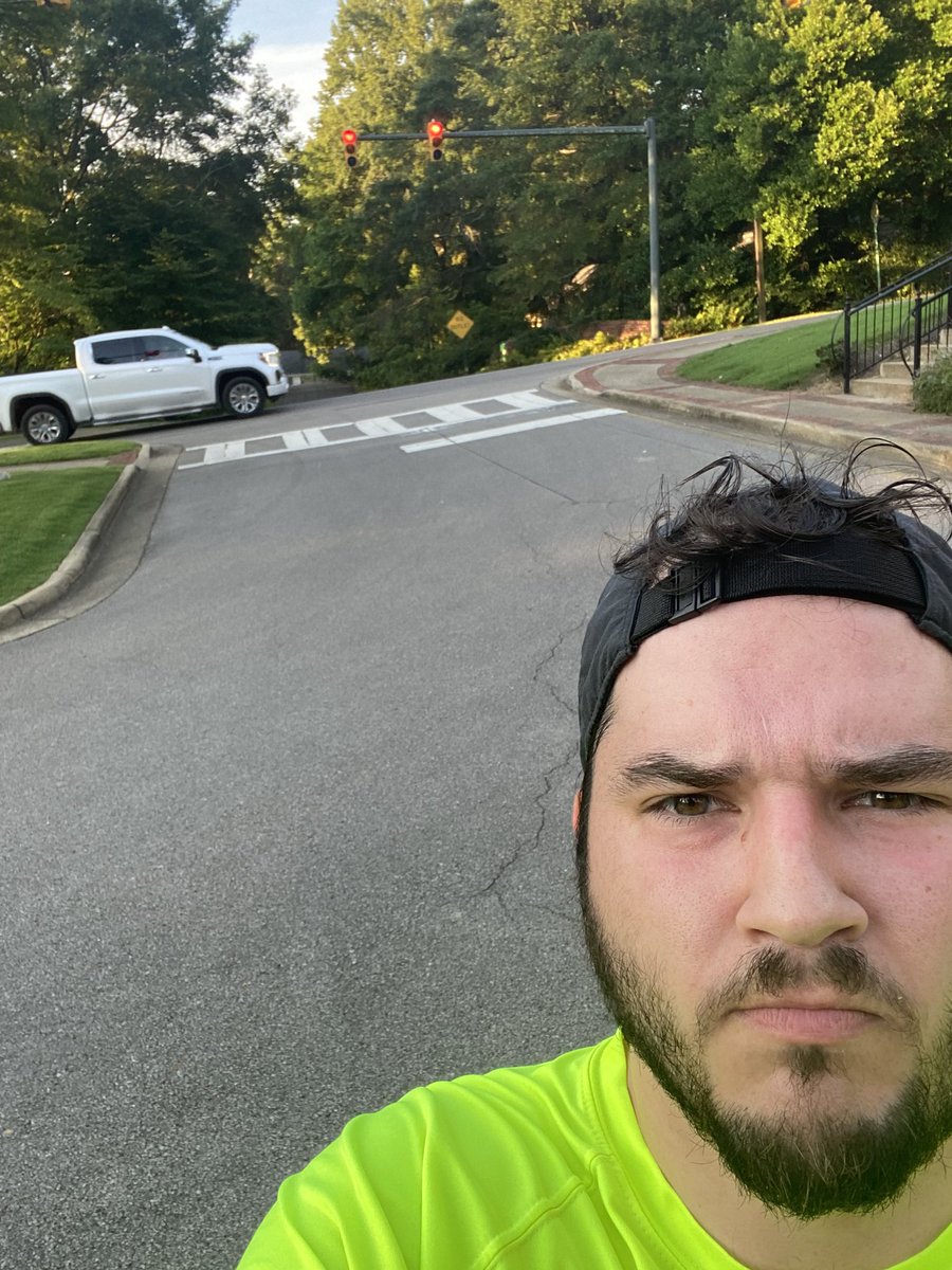 2 ran 4.1 miles to start weekend off right. <a href="/trippalexander/">Tripp Alexander</a> <a href="/F3Pipeline/">F3ThePipeline</a> <a href="/F3Birmingham/">F3Birmingham</a>