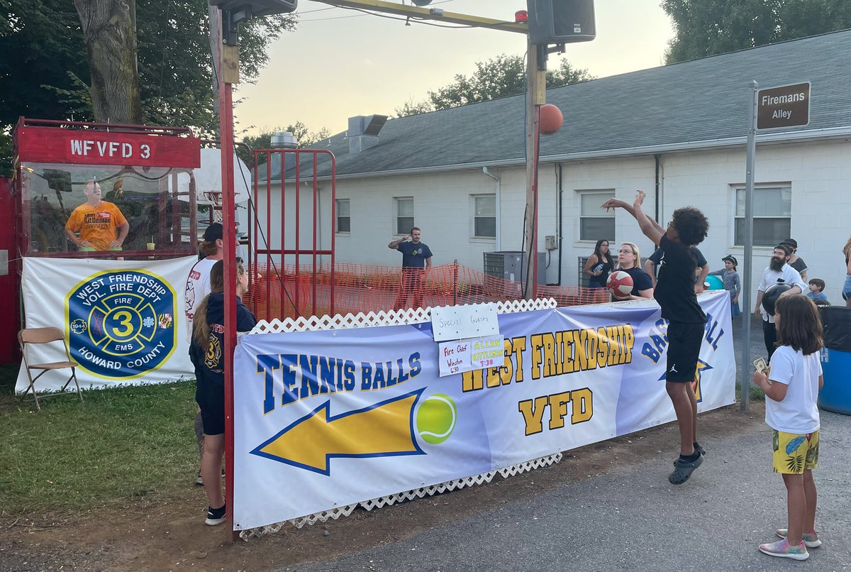 AKittleman's tweet photo. I really enjoyed seeing more members of the growing Kittleman Team, and joining @HCDFRS Chief Winston in the Dunk Booth to support @3HoseAndHatchet on Thursday night at the Howard County Fair. Great to see such an awesome turnout! https://t.co/0maW4IdB2S