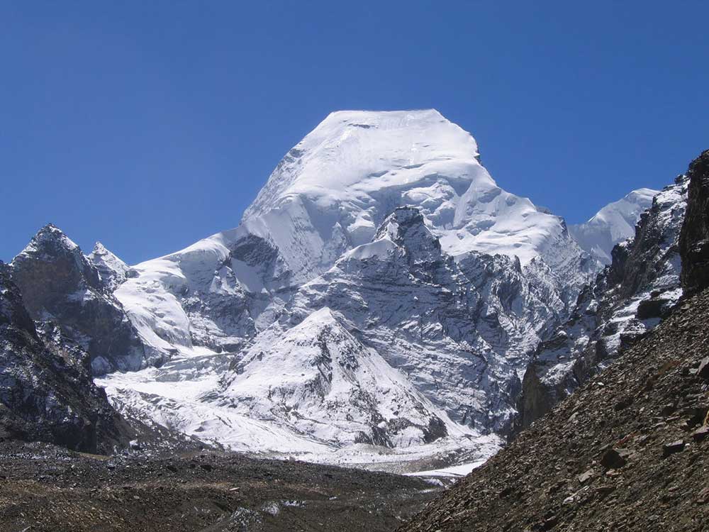 KahlurIndia's tweet photo. 🔹#MountSatopanth 7075M 🔹
Mt. Satopanth #Expedition is ideal for climbers who want to take a leap of faith and set their foot in high-altitude #mountain #climbing.
More Info: https://t.co/n9g1t2GVG2
#kahluradventures #themountainsofindia #satopanthpeak https://t.co/yoQ4vgaShz