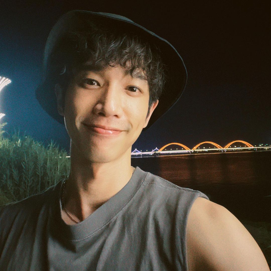 jasperryuid's tweet photo. 130822 Jasper Ryu Instagram Update

TAGS
#jasperryu #jasperliu #liuyihao #ryu19860812 #刘以豪  #劉以豪 #류��호 #taiwandrama #taiwanactor #twdrama  #jasperryuindonesia #jasperliuchibi #lovemyselforyou #morethanblue #takemetothemoon #beforewegetmarried #2mantrip #twogether https://t.co/FZkFp0EjcF