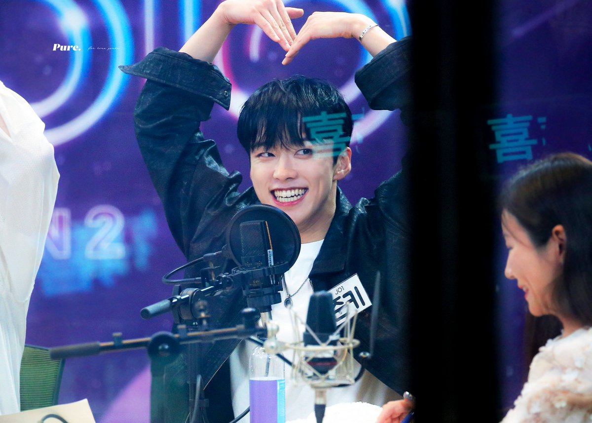 19980120net's tweet photo. 220809 아이돌라디오 #JO1 #河野純喜
💙🤍 https://t.co/xAuD8INEwH