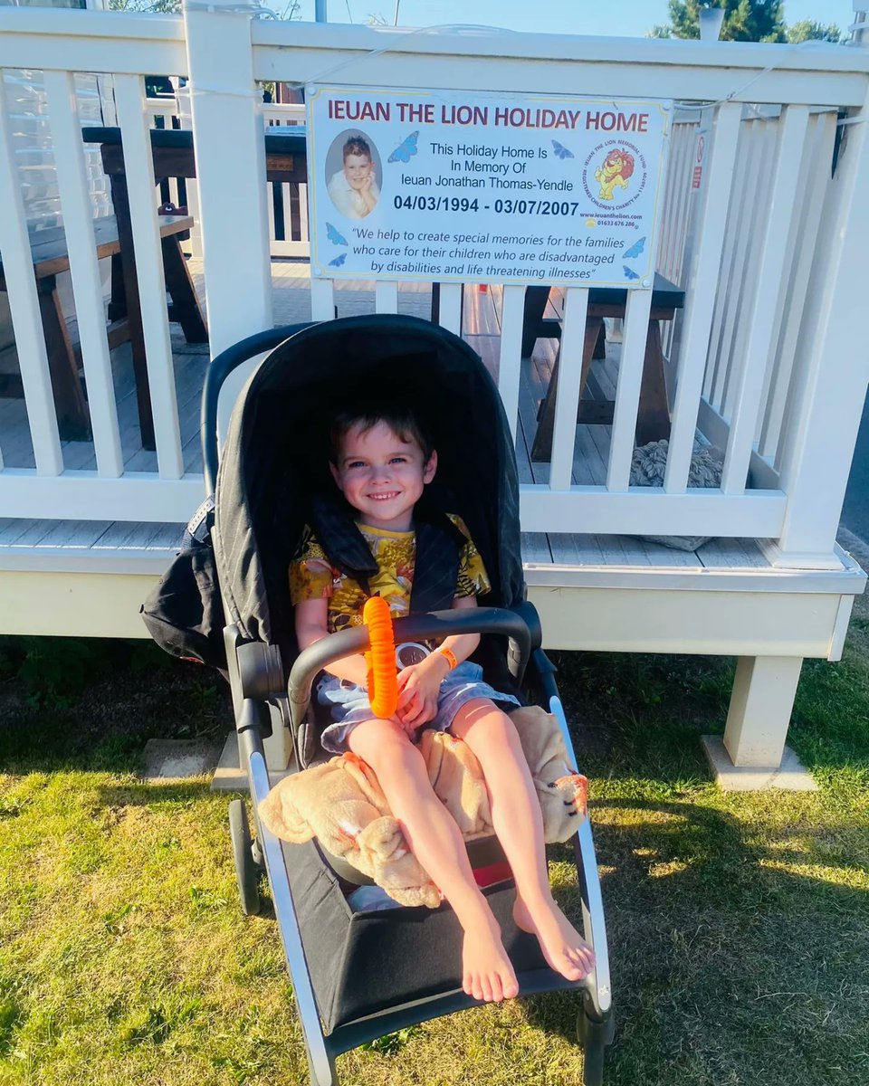 Ieuanthelion's tweet photo. Beautiful photos from last week family who are from #Newport If you would like to support families who need a little extra support then please don't hesitate to visit our JustGiving page..
https://t.co/5x2MOh8Fen
#IeuanTheLion #ITLMF
π§‘π¦π΄σ §σ ’σ ·σ ¬σ ³σ Ώ https://t.co/VYMQ9uWIyE