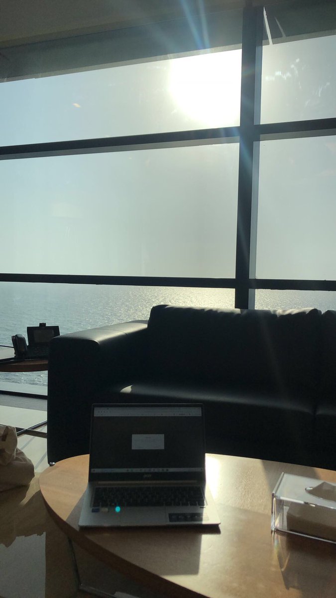 Reem______kl's tweet photo. One of the most beautiful meeting , That view 😍 . https://t.co/EcfJ0VFTSG