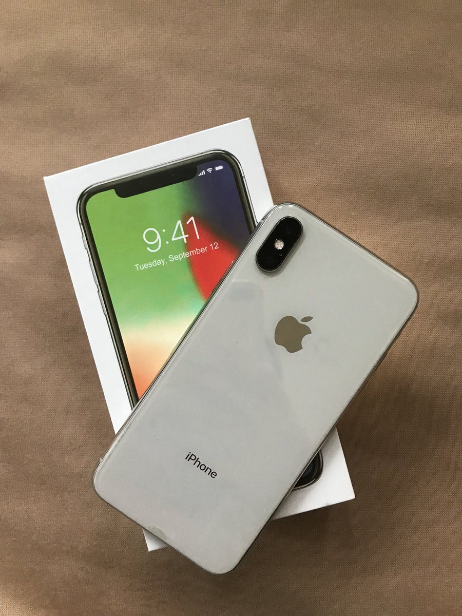 shelovesjaKeyy's tweet photo. Hello baka may inch sainyo bumili ng iphone X huehue 12k nalang🥹 https://t.co/xV6wKYurw6