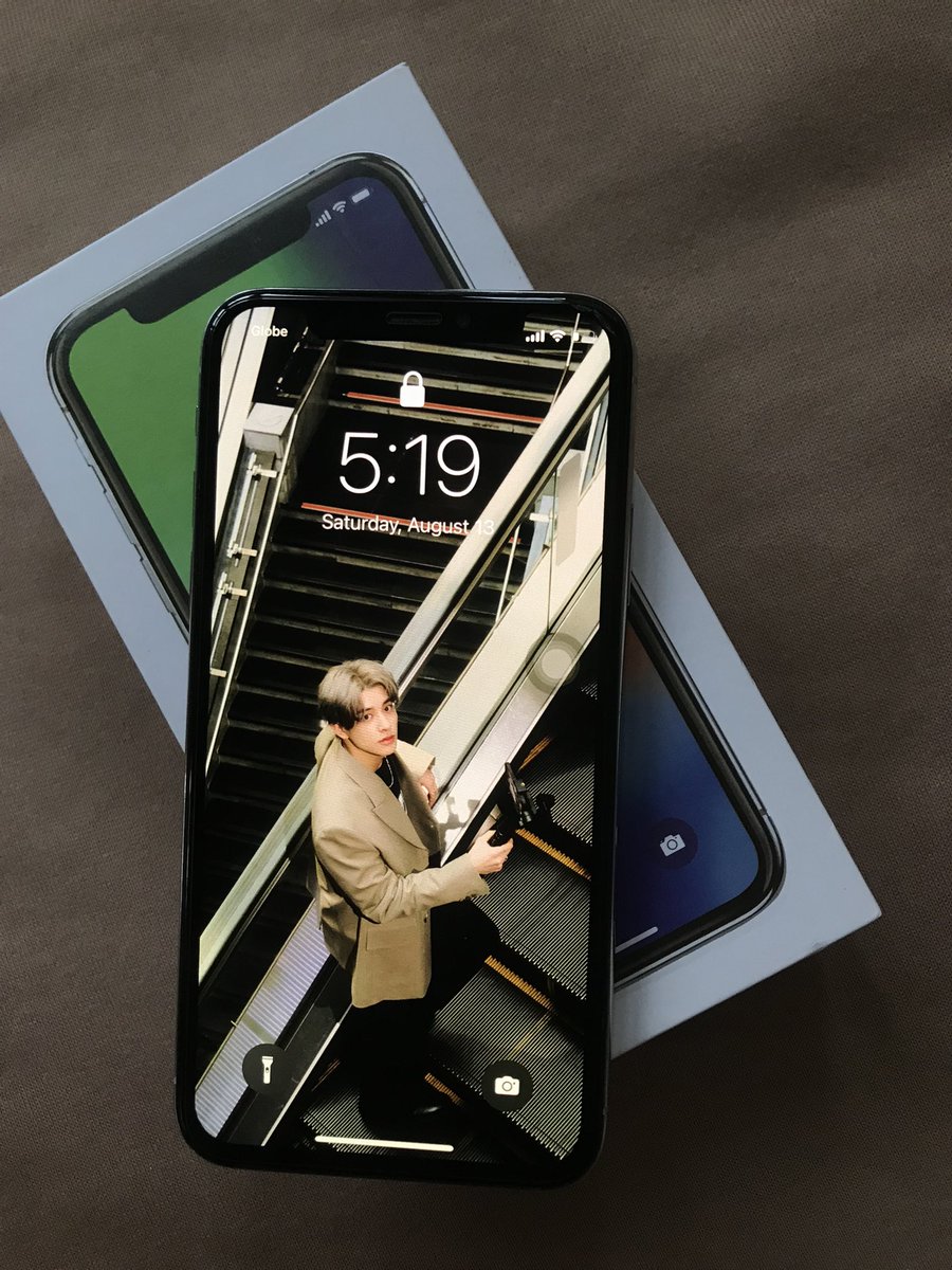 shelovesjaKeyy's tweet photo. Hello baka may inch sainyo bumili ng iphone X huehue 12k nalang🥹 https://t.co/xV6wKYurw6