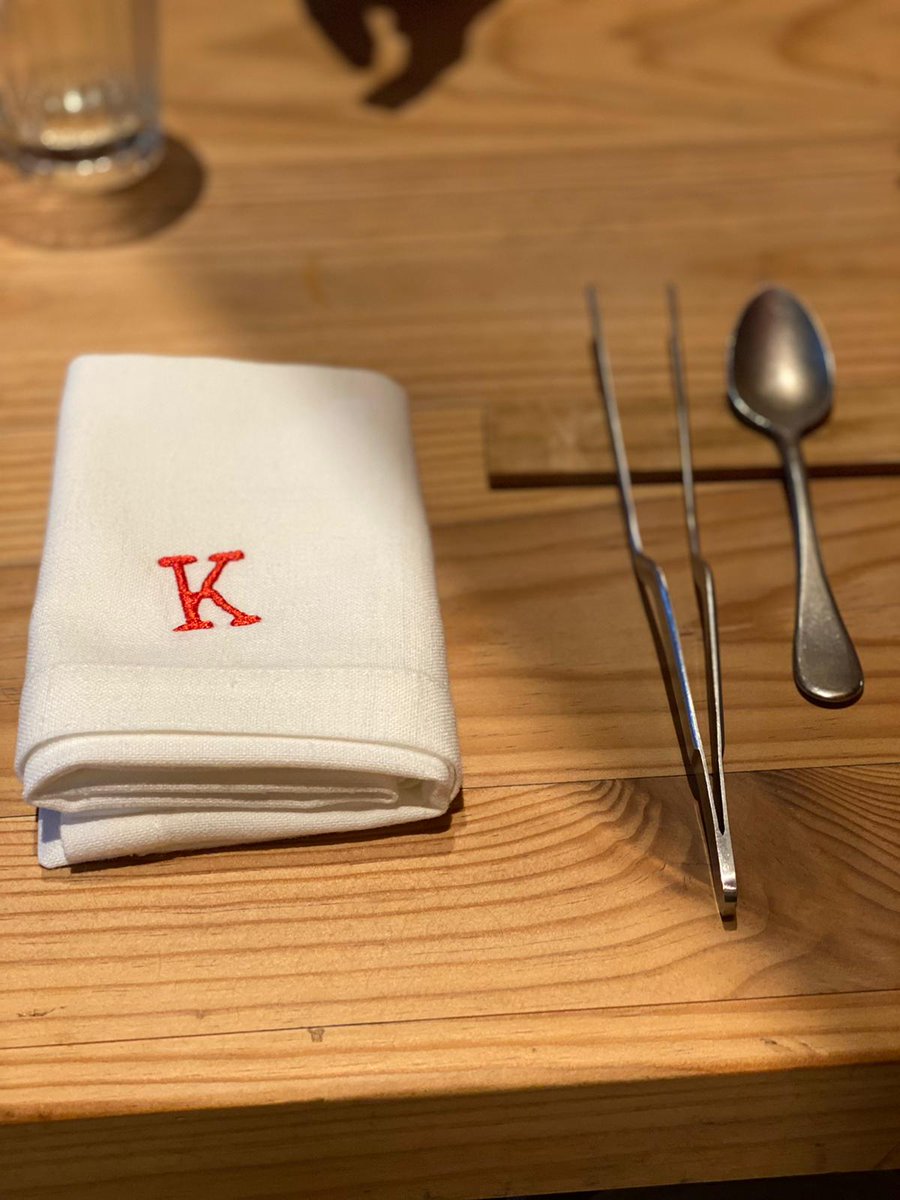 polsa95's tweet photo. Fantàstic àpat al Direkte Boqueria. Un menjar excel·lent i un beure inoblidable, amb un servei molt amable (i físicament molt atractiu). 

📍Barcelona https://t.co/VdS9LKAz3M
