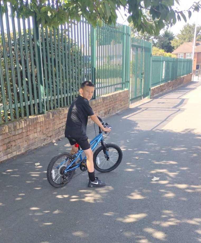 lovescoob's tweet photo. My beautiful grandson escorted me to the bus stop and waited till I got on my bus. He felt so grown up #MyWorld #GrandsonRocks #GrowingUpToQuick https://t.co/U60pNCWl5U