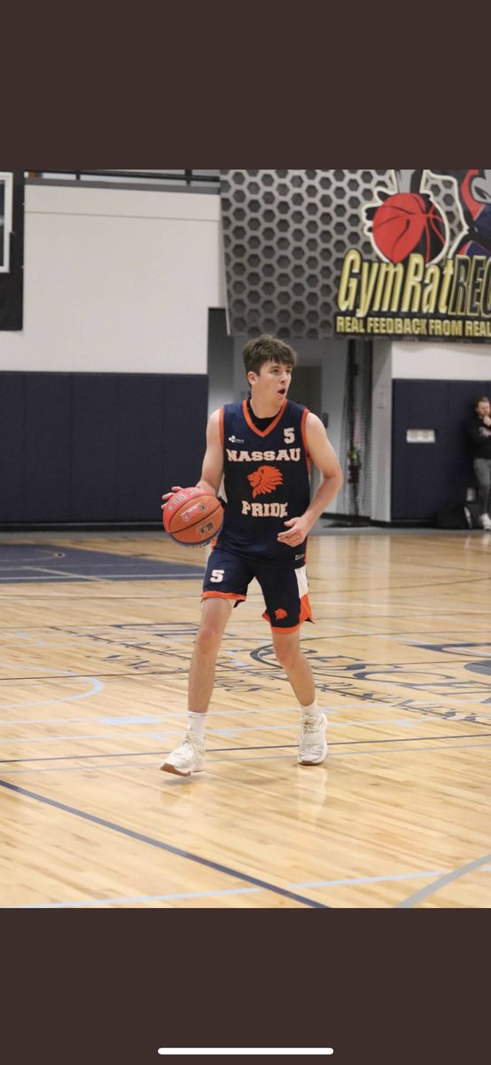 _BrianReichert's tweet photo. Some big time players to watch on Long Island this upcoming season.

Liam Connor Manhasset
@BrendanCarr33 Northport
@MGarside5 @KingsmenHoops 
Pat Burke SmithtownWest https://t.co/XHFWp4gKTd