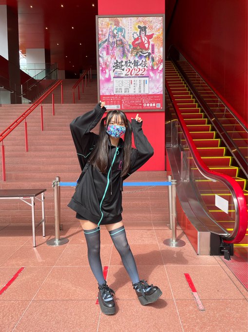 Twitterのコスプレ画像13