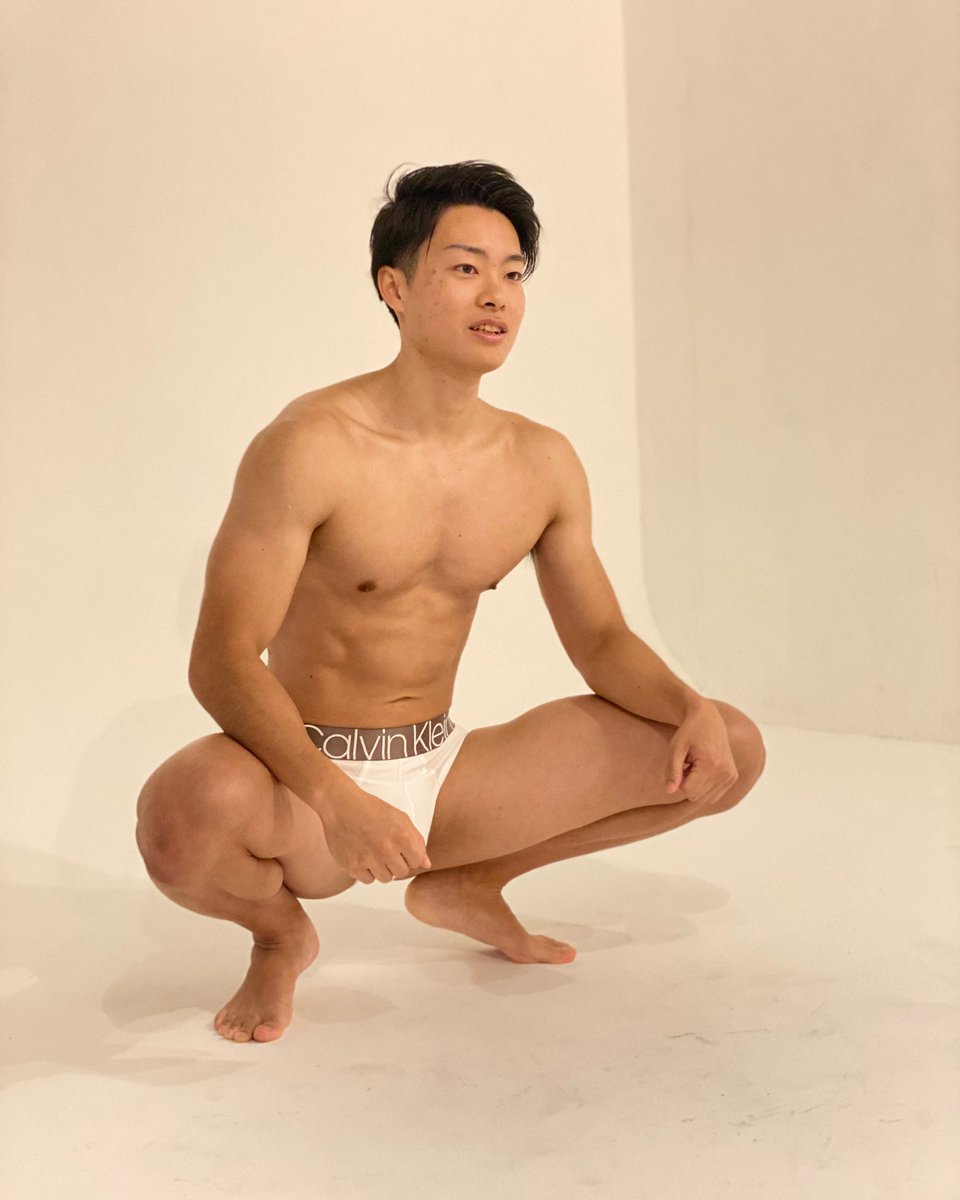 igakendayo's tweet photo. おっぱい触りたい？ https://t.co/GABTNm8LOS