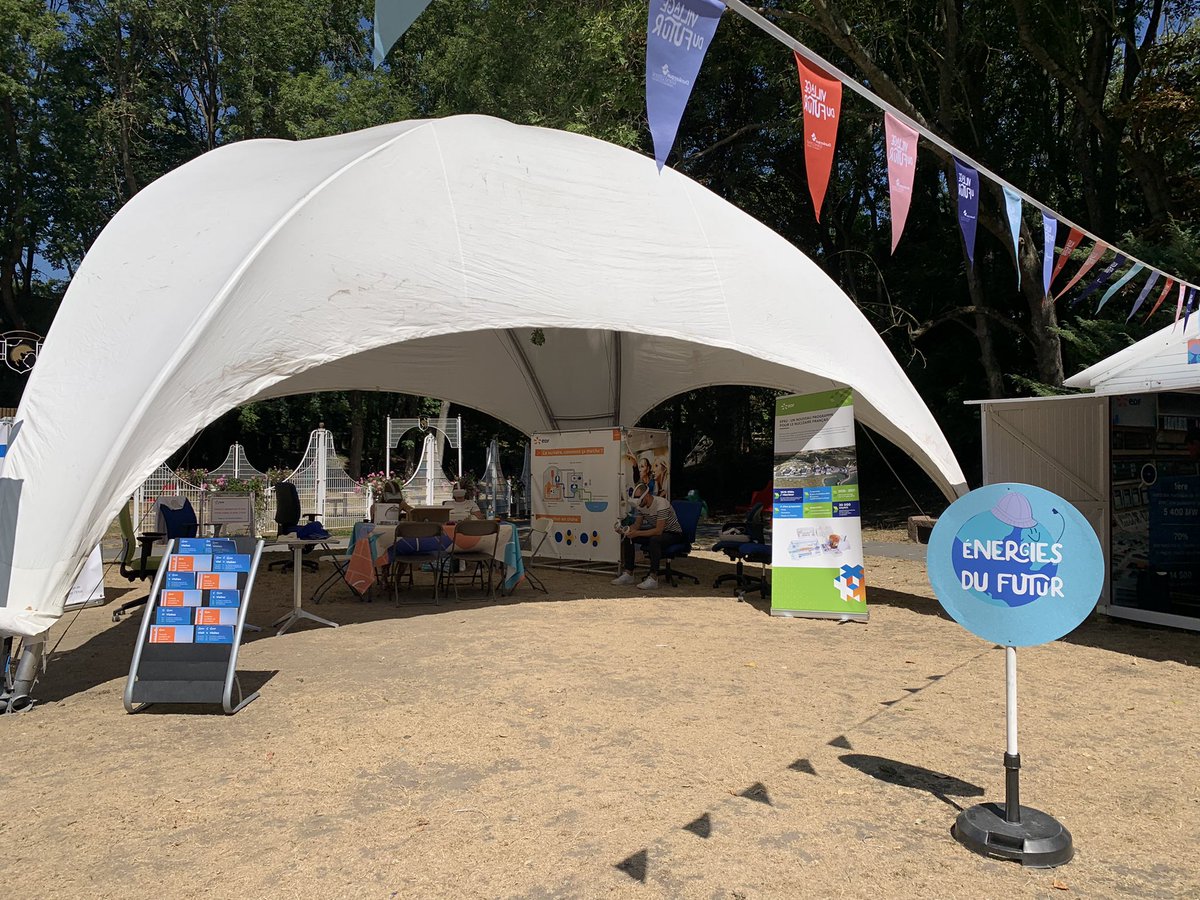 EDF_HDF's tweet photo. Trop chaud pour aller à la plage? On vous attend à l’ombre du parc Fort Louis @CoudekerqueBrch dans le Village du Futur de la #CUD. Jeux, quizz, visites virtuelles… @EDFGravelines @dalkia @EDF_RE https://t.co/Praru9uHFZ