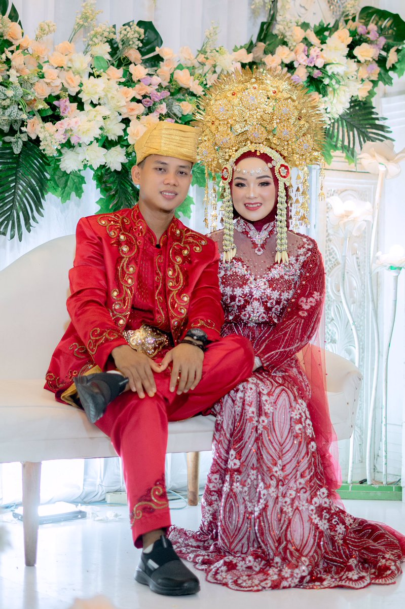 dyvia_'s tweet photo. Minang pride https://t.co/qmjM89Y7MC