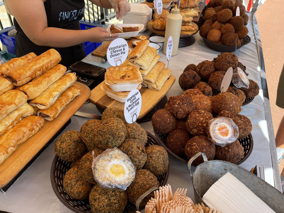 It’s time for some lunch and we have plenty of delicious flavours here until 4pm today.