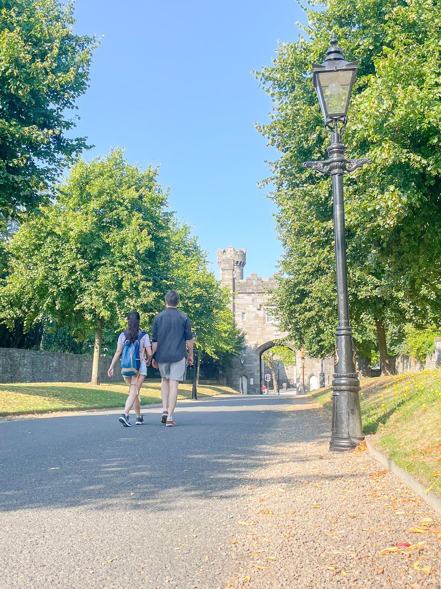 Another beautiful day #dublin #ireland #kilmainham #dublinireland #imma #travel #lovindublin #discoverdublin #discoverireland #photography #irlanda #visitdublin #igersdublin #europe #nature #irelandtravel #instaireland #photooftheday #lovedublin