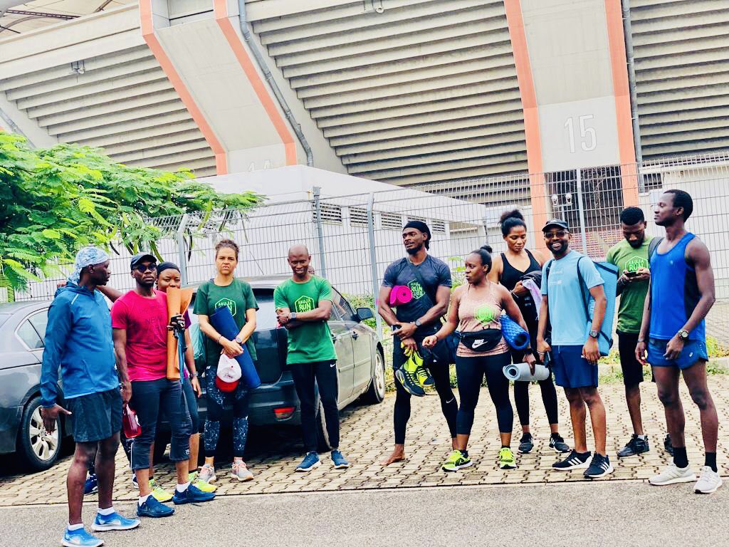 abujarunclub's tweet photo. Today we didn’t just run, we had refresh and rehab.
We did Strengthening, stability, mobility and flexibility exercises with bare feet training.
We also had a short run 😍
#running #SaturdayVibes #flexibilitywork #stabilitywork #mobilitywork #StrengthTraining #fitness https://t.co/FZR2xW4inW