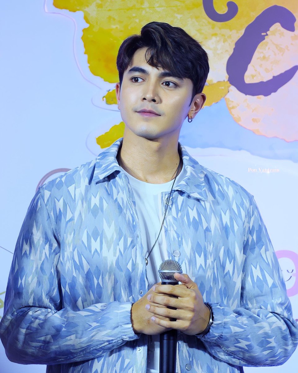 pon_vanteam's tweet photo. 13/8/2565
#sacitเพลินคราฟต์2022 
#pon_nawasch
#ภณณวัสน์
#กำลังใจของภณ
#pon_vanteam 
#ทีมแวนโก๊ะ https://t.co/zYglWRA16U