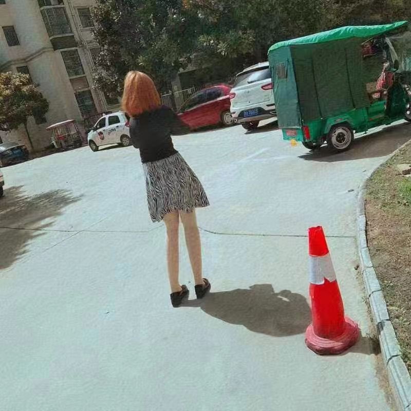 qy0201's tweet photo. 漯河微胖小妹妹，风骚会喷水。 https://t.co/fGQ9QGFz6S