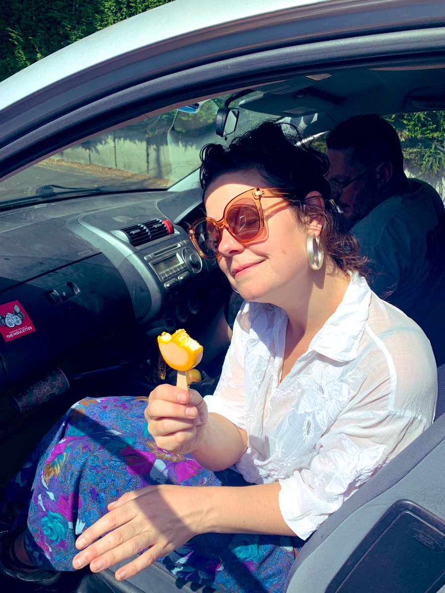 MOULETTES (not active on 𝕏) tweet media