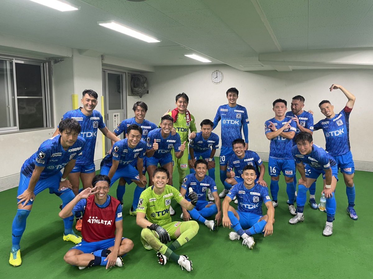 harukuharuku16's tweet photo. ナイス勝利🔥🔥
ちょーーーー秋田一体🔥🔥

#お兄ちゃん怖いよ
#顔怖いランキング１位
#2位はよしあし https://t.co/haiSkIsHdU