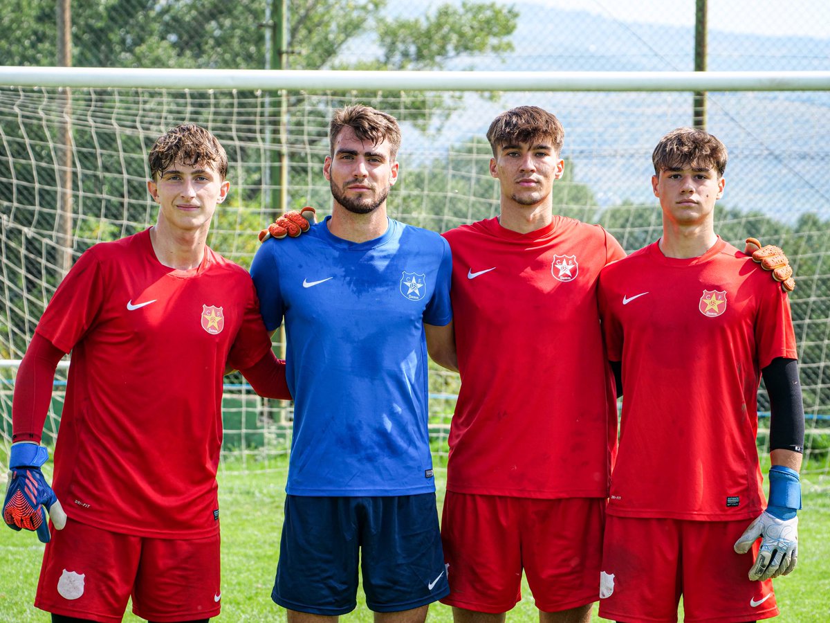 paugk01's tweet photo. Temporada 22/23.

Stage finalitzat. Seguim amb la pretemporada! 

@CFDamm 🔴💪🏻🔝
 
#goalkeeper #preseason #football https://t.co/nvgnTByfKb