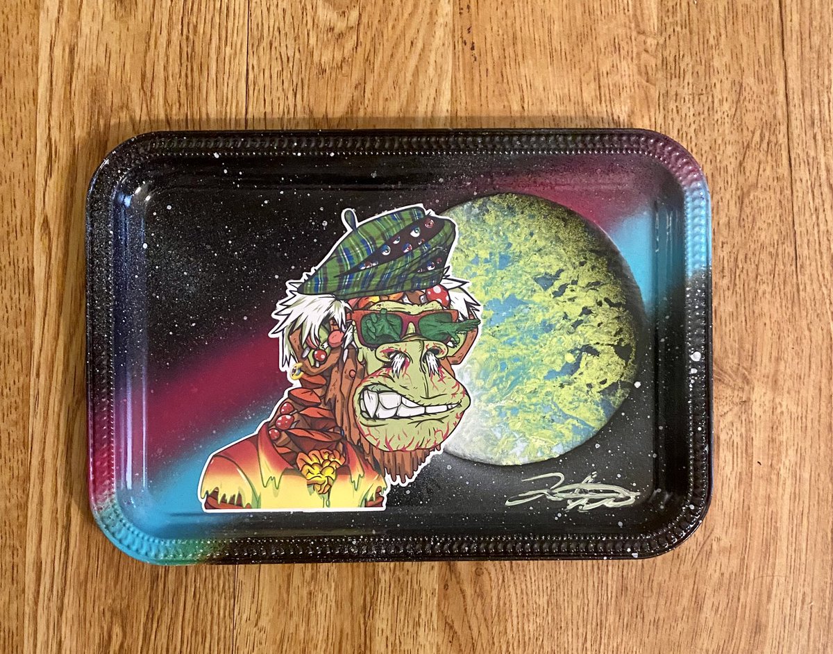 OutThereArtNFT's tweet photo. I do custom painted trays and can add ANY of your favorite NFTs or images!!
Order in my new Etsy Shopโฆuse link below to save 20%
https://t.co/fOQAUFFKGP
#nft #nfts #nftmerch #nftmerchandise #customtray #rollingtray #420friendly #420community https://t.co/aCTSnDoMtV