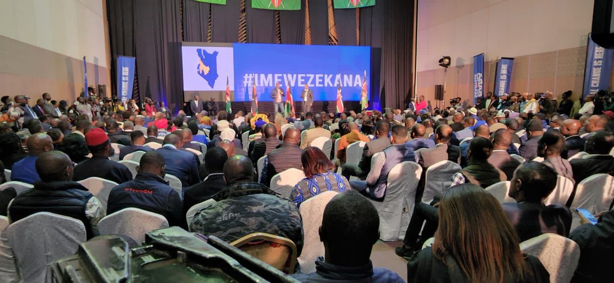 At today’s Elected Leaders Inaugural conference at KICC, I congratulated the elected Azimio leaders for the peaceful and spirited campaigns that enabled us to attain an impressive  majority in various elective positions.

Kwa kweli, Imewezekana.