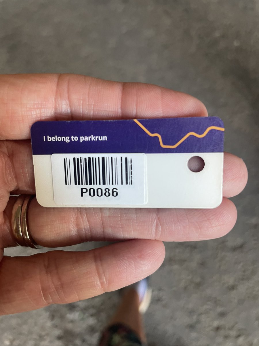 A bit of #parkruntourism this morning due to a field of balloons <a href="/ashtonctparkrun/">Ashton Court parkrun</a> so went to #severnbridgeparkrun &amp; loved it!! Thanks to the welcoming volunteers &amp; the fellow runners who braved the heat at 9am it was a beautiful morning to get out &amp; run 🏃🏼‍♀️ #parkrunuk