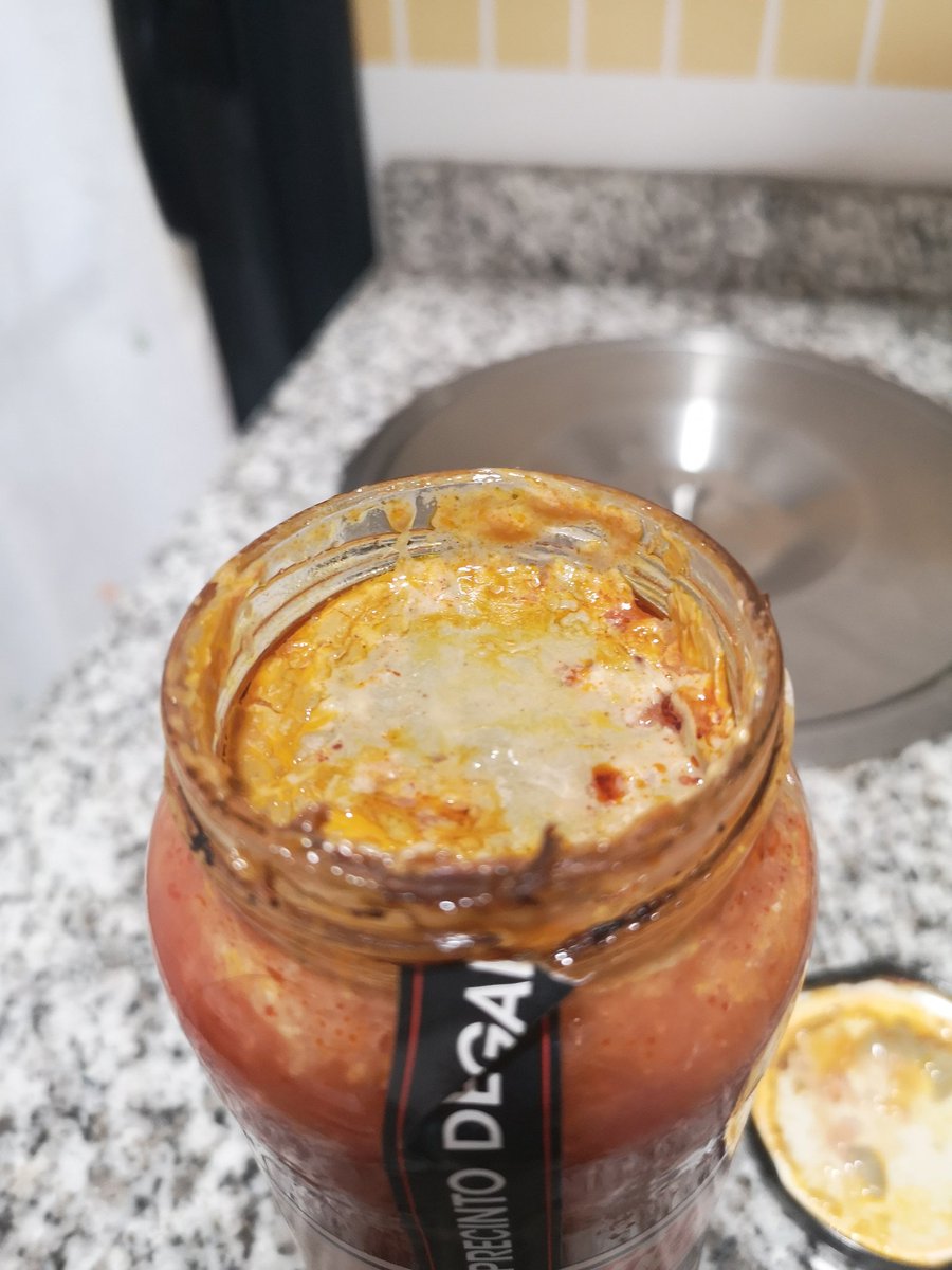 Recién comprado en <a href="/Ahorramas_com/">Ahorramas</a>. Tomates frescos, decía. <a href="/consumidores/">OCU</a> <a href="/facua/">FACUA</a>