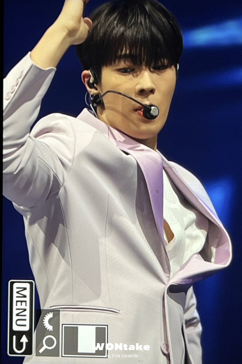 wontake0724's tweet photo. 220813 HallyuPopFest

#다원 #Dawon #이상혁
#에스에프나인    #SF9   
#THEWAVEOF9    #SCREAM #스크림 https://t.co/x6zypJr1RB