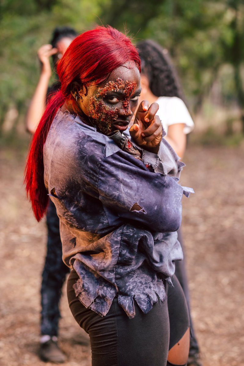 Malebo_Mathopa's tweet photo. I created this look, zoombie makeup❤️
#MaGear music video
#Makhadzi
#sfxmakeup https://t.co/9K2QEVPP6a