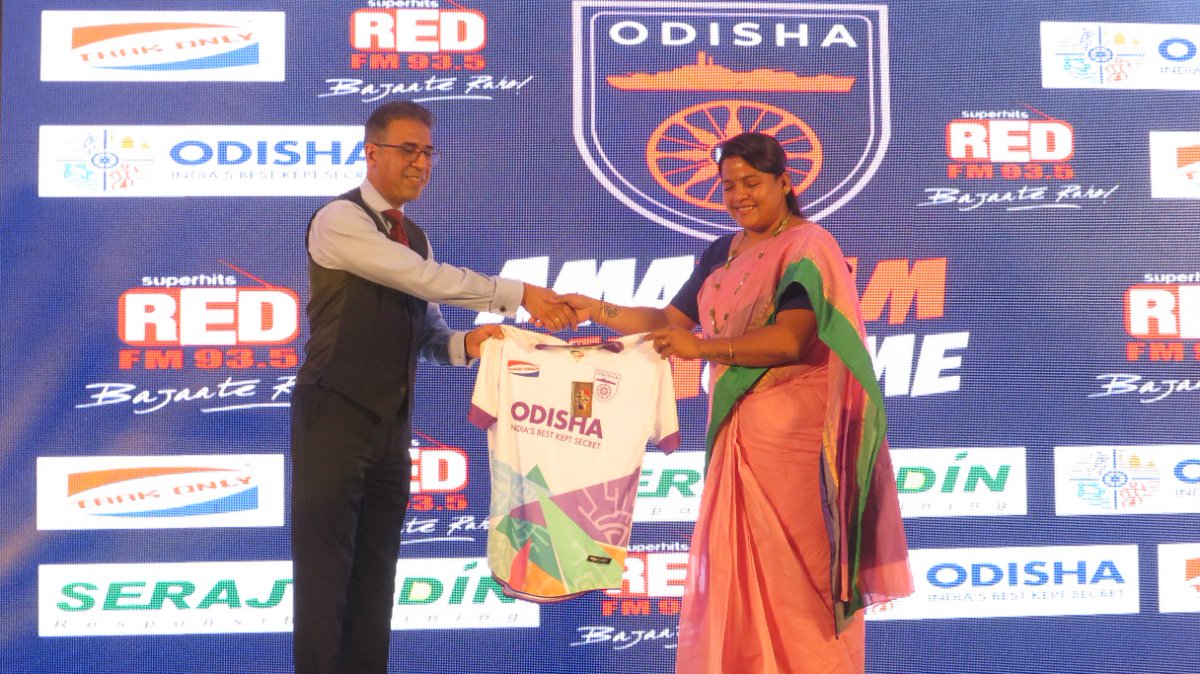 frozit_india's tweet photo. Honoured to be a part of an exciting event, official Odisha FC Kit Launch for the year 2022–2023 Hero Indian Super League season.
Thank you, everyone and Red FM
For making Frozit a part of this great event.
#Frozit #RuchiFoodline #HeroIndianSuperLeague #RedFM #OdishaFC #Odisha https://t.co/TKETHAMStN