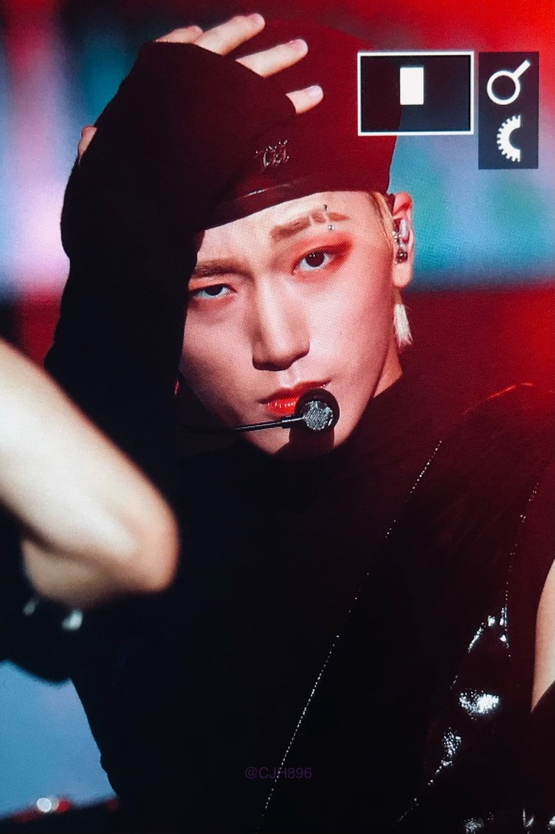 CJH896's tweet photo. 220813 #에이티즈 #ATEEZ #최산 #산 #CHOISAN #SAN https://t.co/kXdRquMJZZ