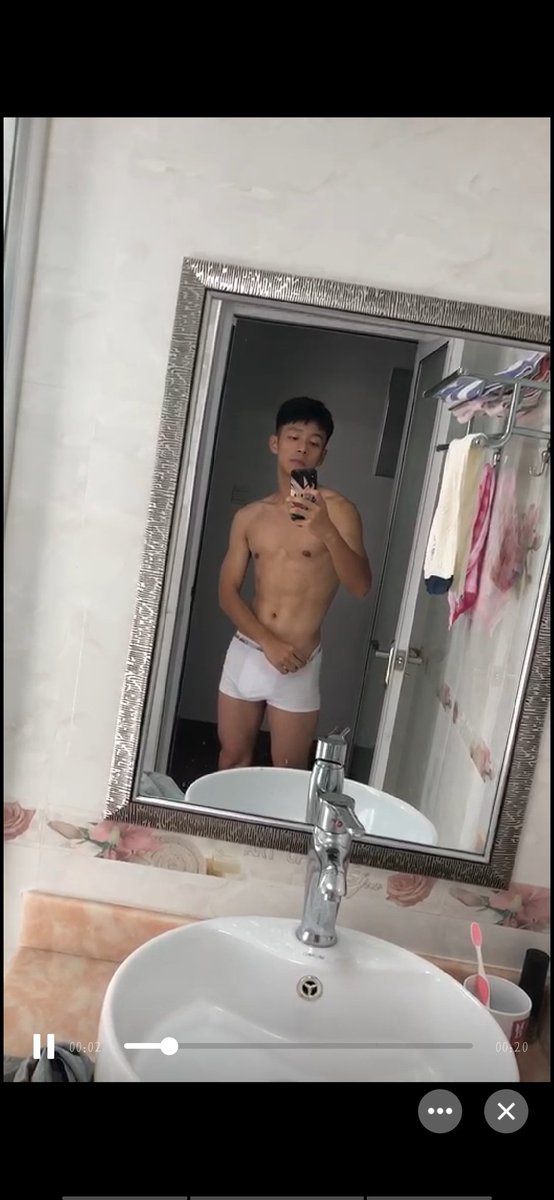 mMFs48qM1NIhQ9u's tweet photo. 快速出售网红的资源：可乐，乐仔，周北辰的资源，需要联系我QQ3405753282 https://t.co/1aZ8JS7rQ8