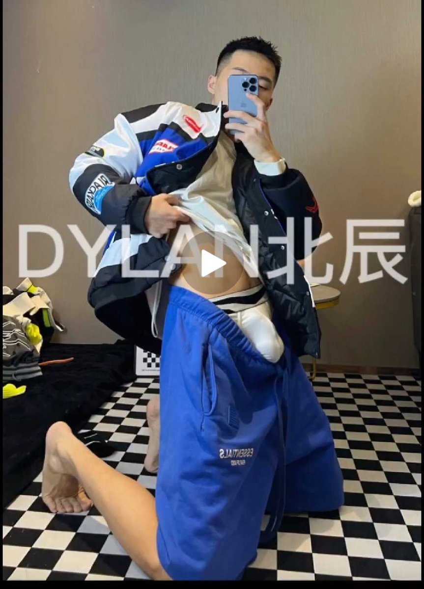 mMFs48qM1NIhQ9u's tweet photo. 快速出售网红的资源：可乐，乐仔，周北辰的资源，需要联系我QQ3405753282 https://t.co/1aZ8JS7rQ8