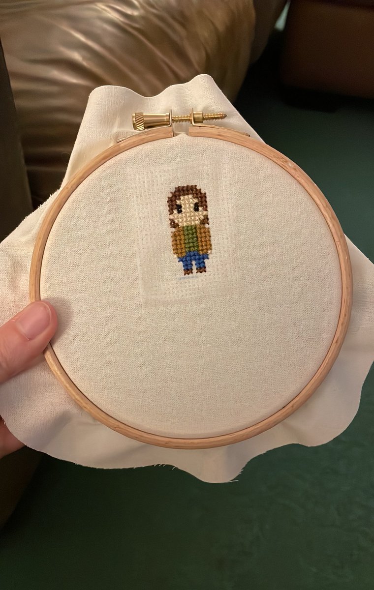 smolstitches's tweet photo. the stages of stitching a smol #SamWinchester for @jarpad to sign at #JIB12 in a couple weeks.  using DMC soluble canvas for the first time. https://t.co/rriuOi3S9c