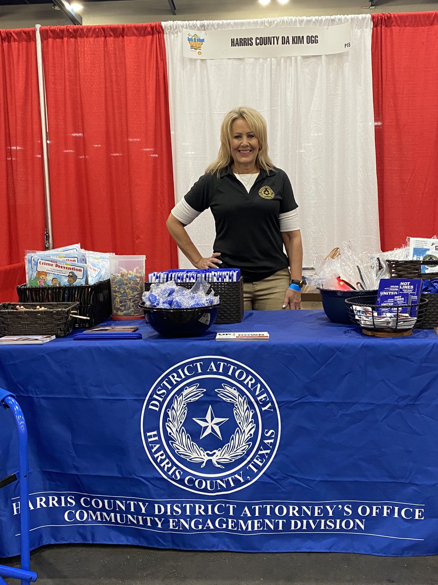 HarrisCountyDAO's tweet photo. Come visit the  Harris County District Attorney’s Office booth today at the @GRBCC Back to School Fest put on by the city of @houmayor Sylvester Turner. We will be giving out safety products and important information to help you stay safe. #PublicSafety https://t.co/FqDCYrNxVm