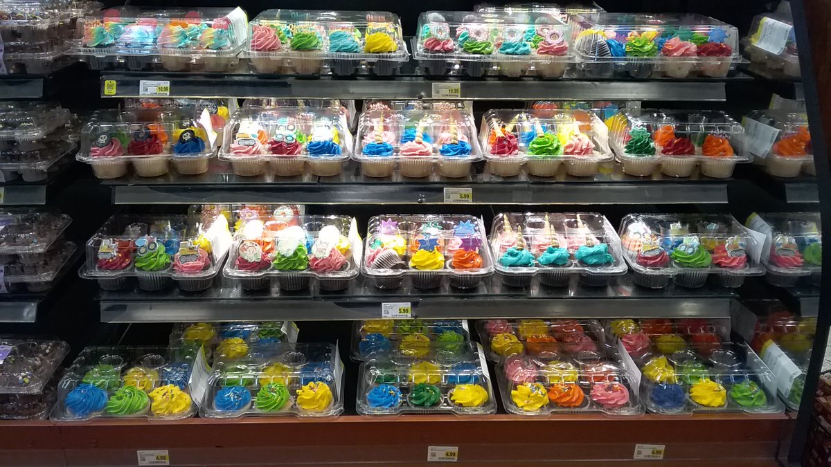 RaymorePC's tweet image. Craving something #sweet? We have plenty of goodies to satisfy your sweet tooth! 🧁🎂