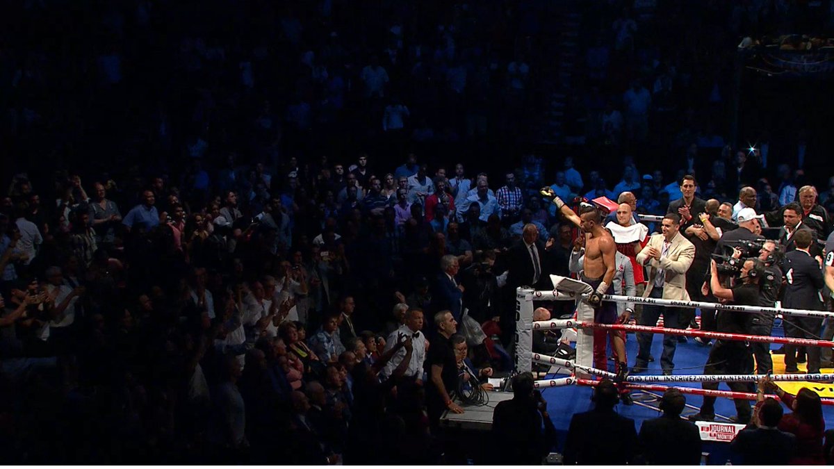 eottm_boxing's tweet photo. « À l’école, en 4e année, le professeur nous avait demandé d’écrire ce qu’on voulait faire dans la vie. Moi, j’avais écrit que je serais champion du monde. Le prof m’a demandé : “ David, as-tu prévu un plan B ? ” J’ai dit non... »
#MerciDavid
https://t.co/otZ7NOV3wP https://t.co/4c2nafl6ZD