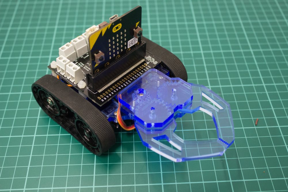 Kitronik's tweet photo. Learn how you can build a #microbit controlled Zumo buggy - a great starting point for a buggy project. See how it can be used in conjunction with our Motor Driver board for the BBC micro:bit to create this fun buggy with gripper action! 
#edtech
https://t.co/IusiaCtbXB https://t.co/f5WITCfQ3b