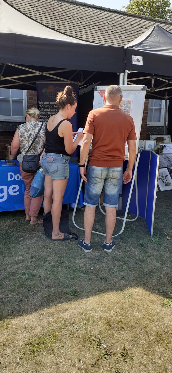 Voting still open in our 'win or bin' retro/modern sweet poll? Would you like to see Texan choc bars make a come back or assign Turkish Delight to the bin forever? <a href="/AgeUKDon/">Age UK Doncaster</a> <a href="/Flourish_Ent/">Flourish Enterprises</a>